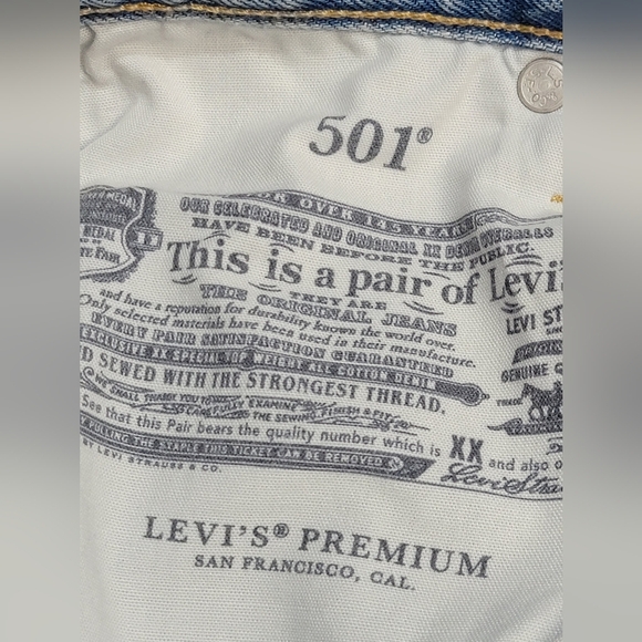 Levi's Premium 501 Original Cropped Womens Jean Size 23 X 26 Distressed Straight - Picture 11 of 16